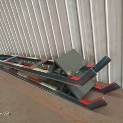QZCL-240矿用气动挡车梁厂家山东东达机电