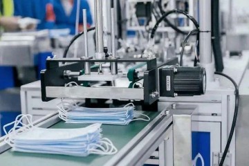中国口罩为何惨遭“贱卖”？