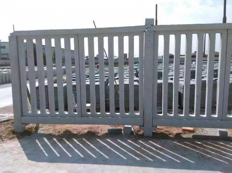 同华建材混凝土路基栅栏促销价格
