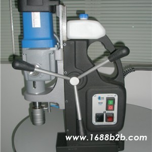 德国百得磁力钻BDS MAB825