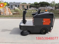 秋季电动扫地车适合物业小区吗