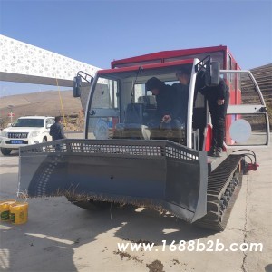 睿泰重工游乐园推雪机 新360度旋转压雪机 滑雪道规划压雪机