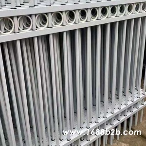 镀锌围墙护栏定制安装 这款实用不贵  组装式栏杆一价全含