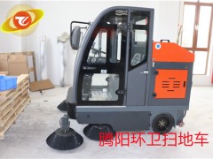 扫地车适合用来清扫水泥地面吗