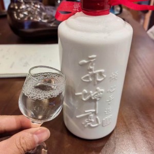 郭坤亮博士柔雅酱香 商务招待