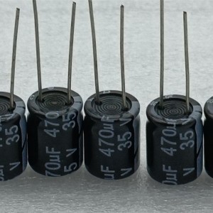 插件电解电容35V680UF高频电解电容