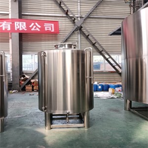 明光市不锈钢果汁储存罐不锈钢牛奶储存罐优品价低厂家直销