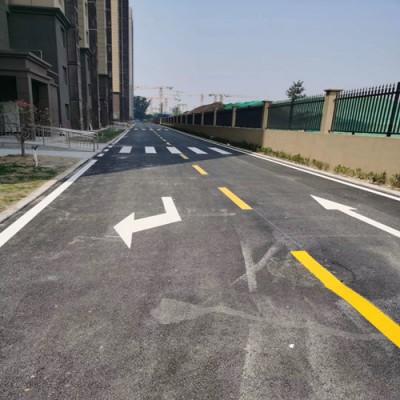 张家港公路划线、车道箭头划线、苏州厂区热熔划线图2