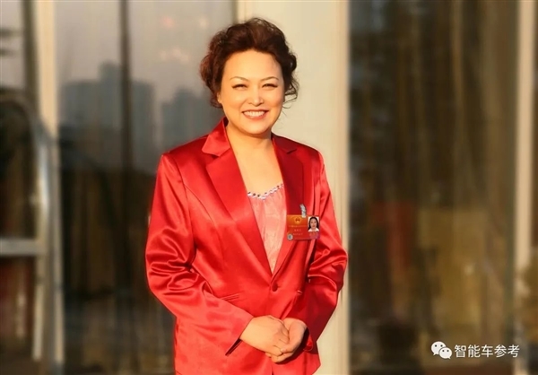 铁娘子王凤英入职小鹏汽车立下“大目标”：三年销量百万级
